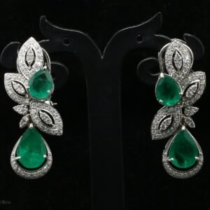 SAMPLE – Riya Halo Studs